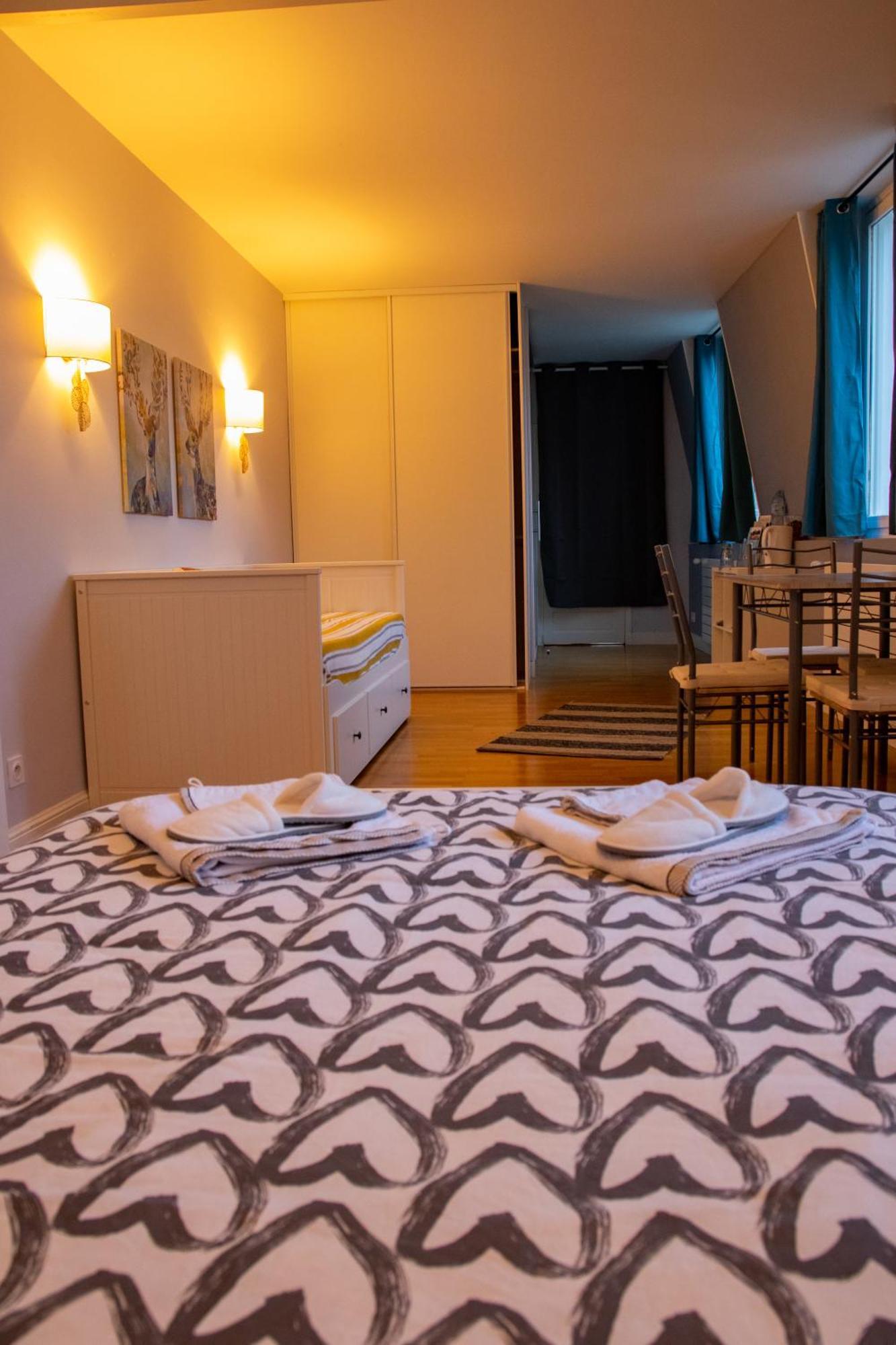 Les Tourterelles Hotel Vendôme Cameră foto